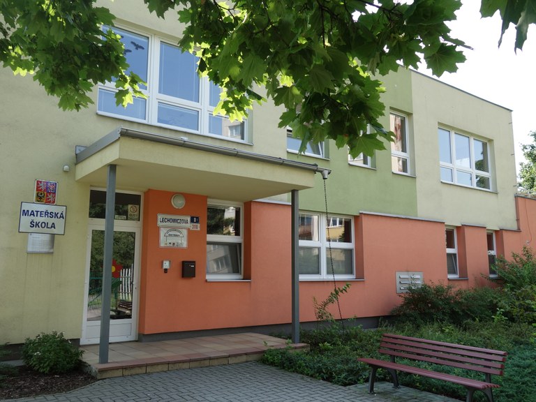 Lechowiczova 2