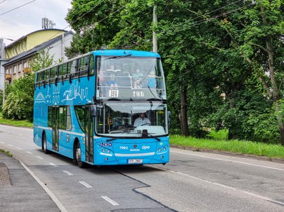 DOUBLEDECKERY DPO LETOS PŘILÁKALY REKORDNÍCH 31 TISÍC LIDÍ