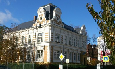 KONKURSNÍ ŘÍZENÍ NA OBSAZENÍ VEDOUCÍHO PRACOVNÍHO MÍSTA ŘEDITELE/KY MATEŘSKÉ ŠKOLY OSTRAVA, PODĚBRADOVA 19, PŘÍSPĚVKOVÉ ORGANIZACE