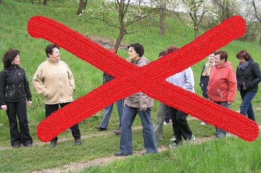 Naléhavá výzva seniorům - nevycházejte ven