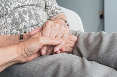 Pečovatelská služba městského obvodu nabízí občanům pomoc