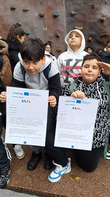 PŘEDPOSELDNÍ AKTIVITA PROJEKTU RUKU V RUCE SE USKUTEČNILA NA LANDEKU