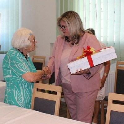 Stoletá jubilantka srší energií 